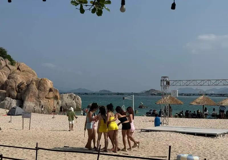 B&atilde;i Kinh Đồi Qin: N&eacute;t đẹp hoang sơ b&ecirc;n biển Ninh Thuận 4