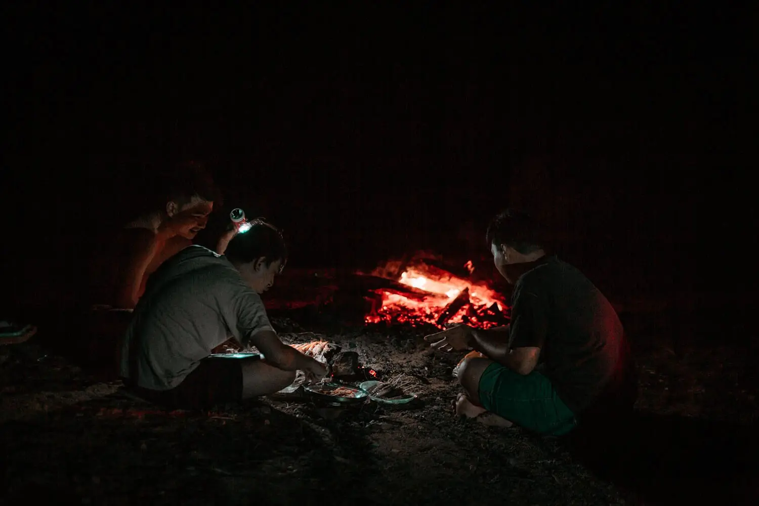 Camping Ninh Thuận, h&agrave;nh tr&igrave;nh kh&aacute;m ph&aacute; vẻ đẹp thi&ecirc;n nhi&ecirc;n 7