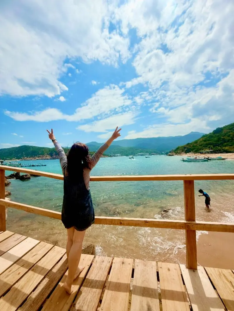 Kh&aacute;m ph&aacute; b&atilde;i C&oacute;c Vĩnh Hy, vi&ecirc;n ngọc xanh tuyệt đẹp của Ninh Thuận 4