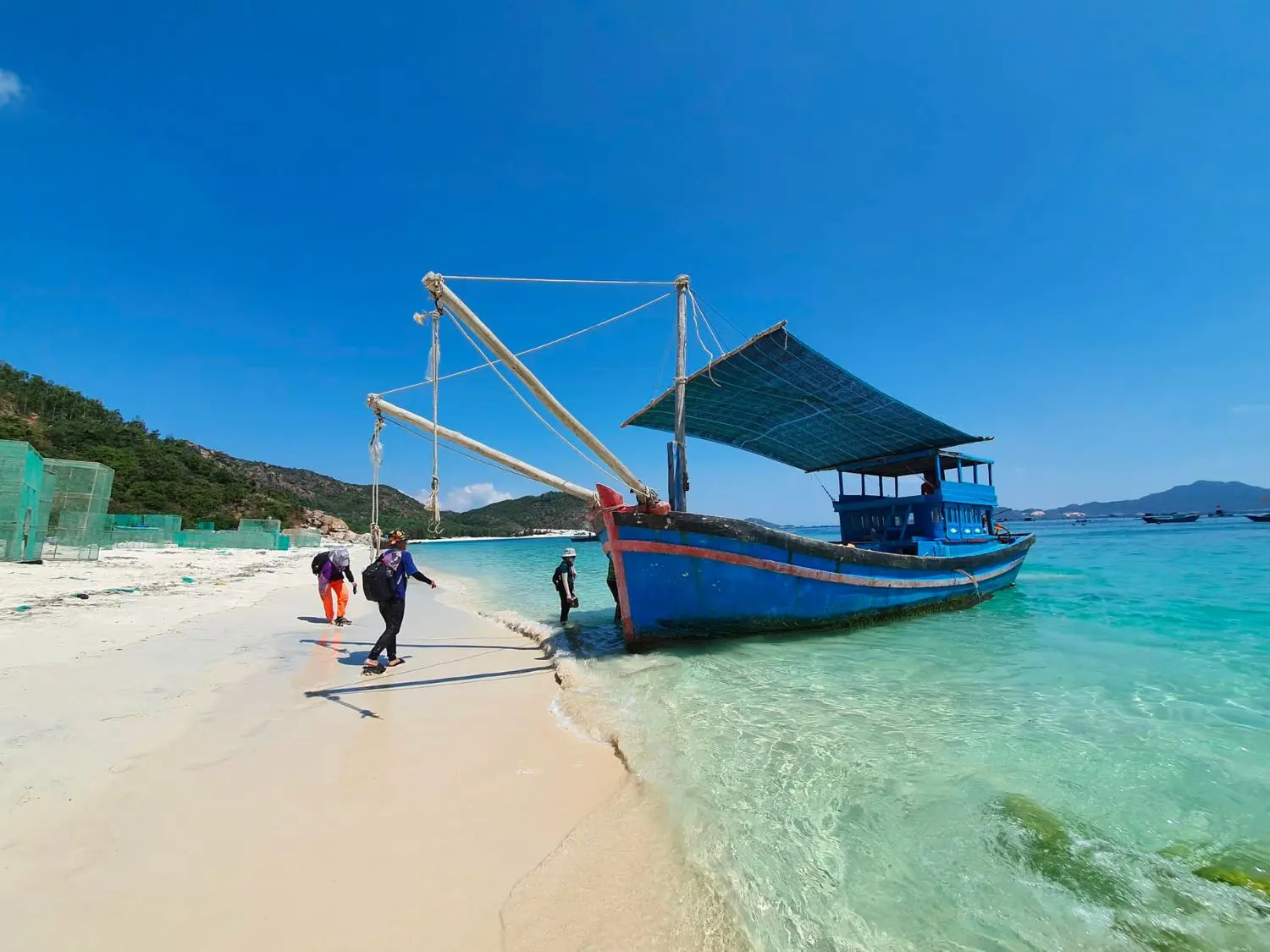 Trải nghiệm camping N&uacute;i Ch&uacute;a g&oacute;i mang về một m&ugrave;a h&egrave; th&uacute; vị kh&oacute; phai 2