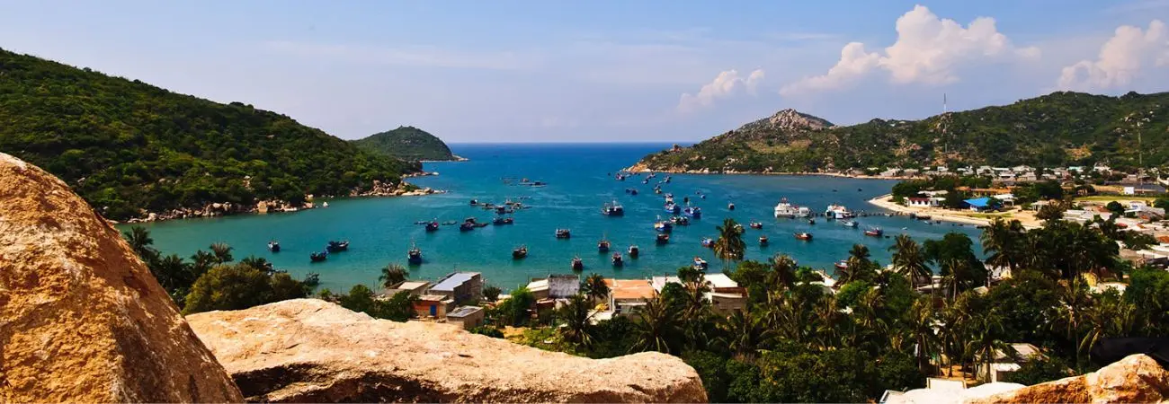 Đón bình minh trên Vịnh Vĩnh Hy đẹp mê hồn