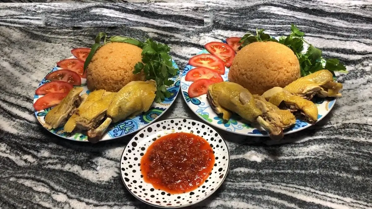 Kh&aacute;m ph&aacute; ẩm thực Phan Thiết qua những m&oacute;n ăn thơm ngon nức tiếng 4