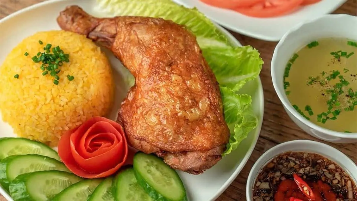 Nhanh tay bỏ t&uacute;i top 5 qu&aacute;n cơm g&agrave; Phan Thiết si&ecirc;u hấp dẫn 6