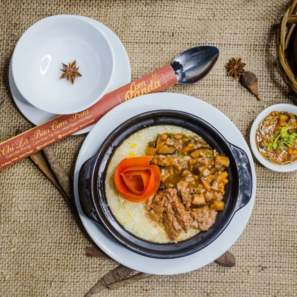 Top qu&aacute;n ăn ngon Phan Thiết được nhiều người y&ecirc;u th&iacute;ch 10