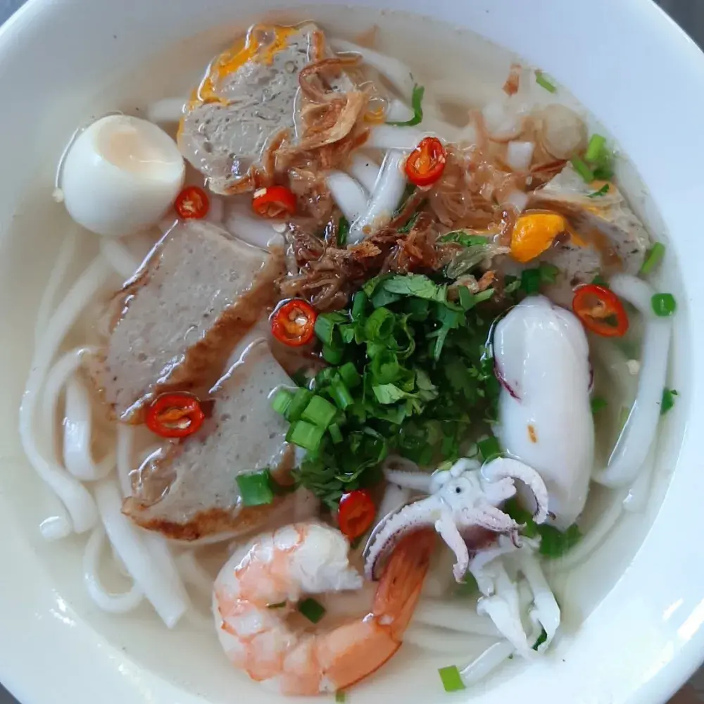 Top qu&aacute;n ăn ngon Phan Thiết được nhiều người y&ecirc;u th&iacute;ch 3