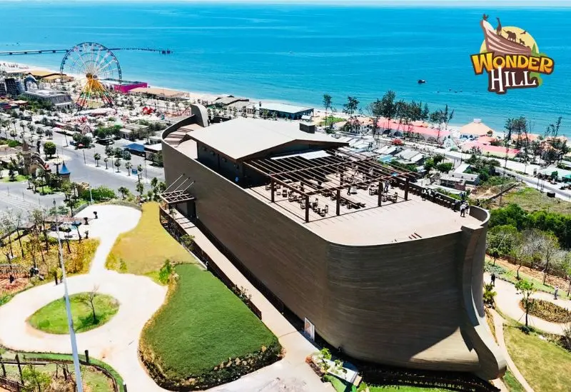C&ocirc;ng vi&ecirc;n Wonder Hill v&agrave; cảm hứng độc đ&aacute;o từ con t&agrave;u cứu thế 2