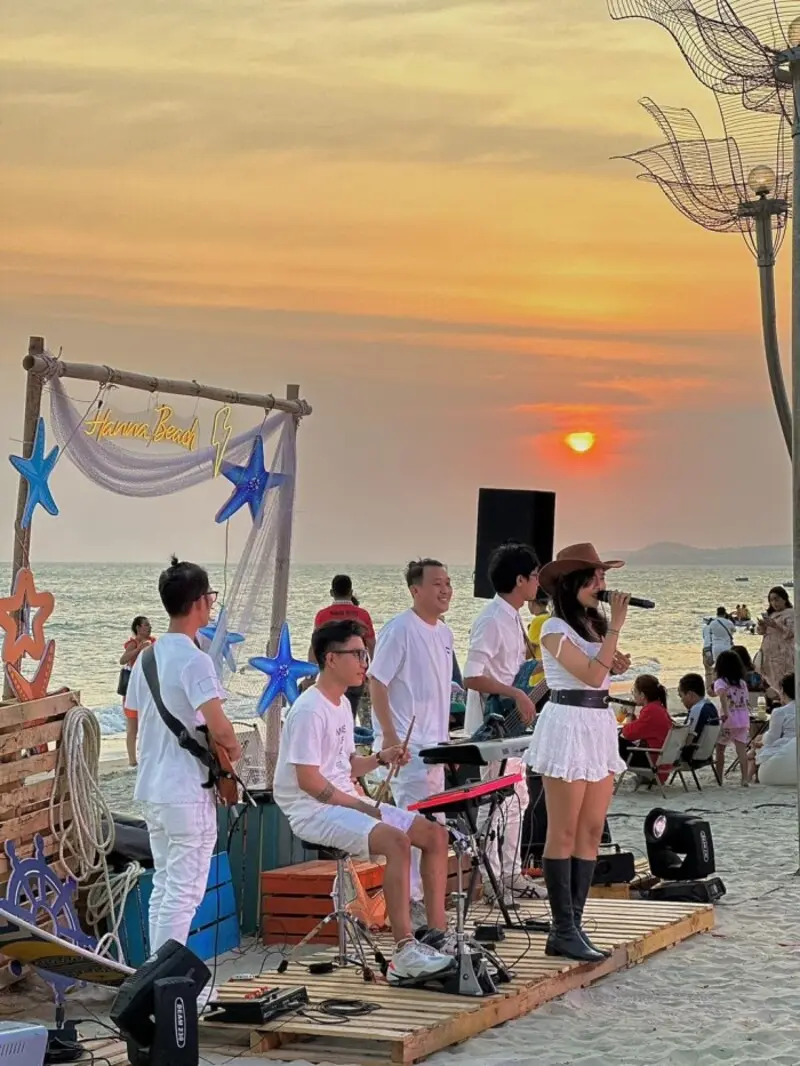 Hanna Beach Mũi N&eacute; thi&ecirc;n đường nhiệt đới b&ecirc;n bờ biển Phan Thiết 12