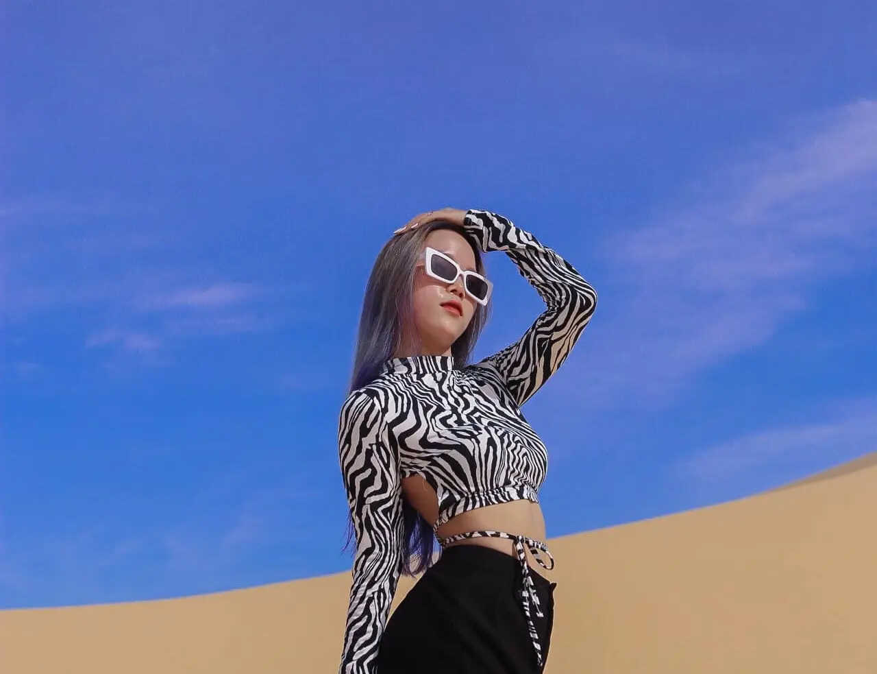 Đồi cát trắng Mũi Né, không gian ấn tượng ngay gần Phan Thiết