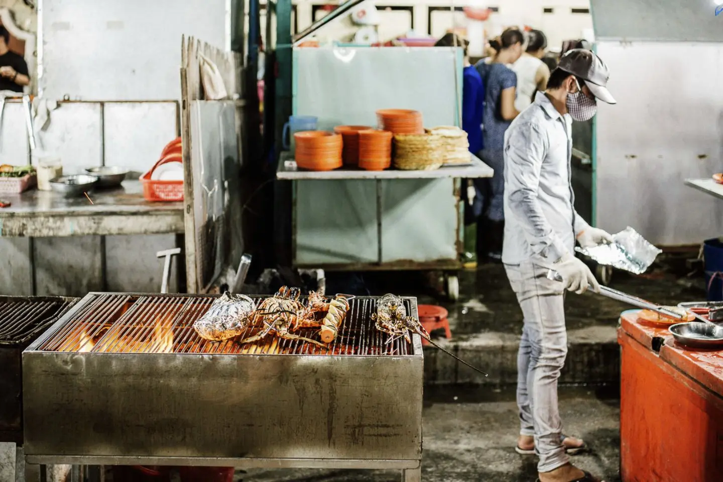 Chợ đ&ecirc;m Ph&uacute; Quốc (chợ đ&ecirc;m Bạch Đằng) &ndash; Thế giới ẩm thực nhộn nhịp khi đ&ecirc;m về 11