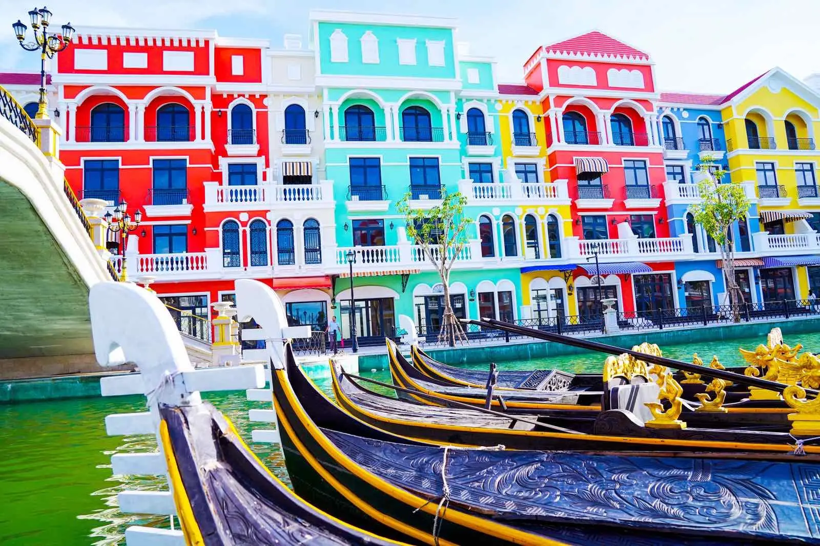 Xu&ocirc;i d&ograve;ng kh&aacute;m ph&aacute; 'Venice phương Đ&ocirc;ng' tr&ecirc;n con thuyền gondola Ph&uacute; Quốc 8
