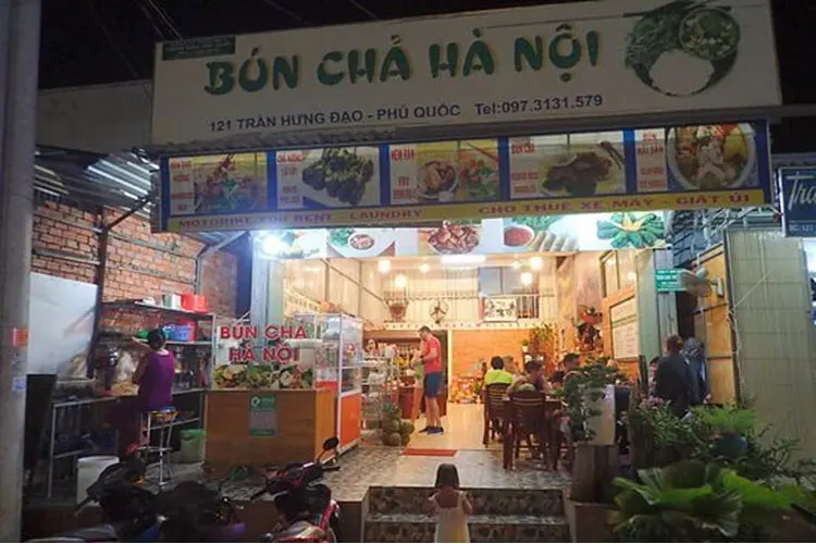B&aacute;nh m&igrave; Cương Ph&uacute; Quốc - Qu&aacute;n b&aacute;nh m&igrave; tuổi đời hơn 2 thập kỷ 10