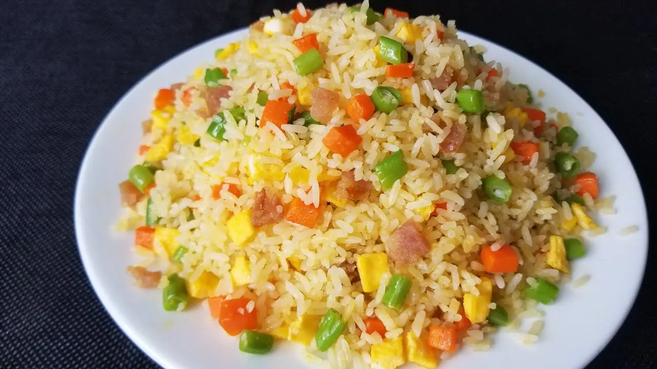 B&aacute;nh m&igrave; Cương Ph&uacute; Quốc - Qu&aacute;n b&aacute;nh m&igrave; tuổi đời hơn 2 thập kỷ 6