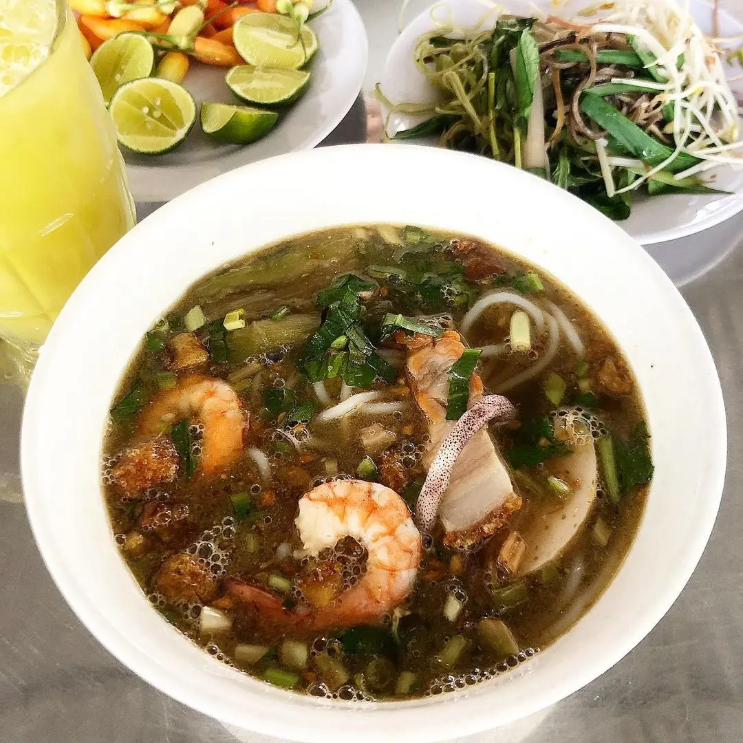 B&uacute;n Mắm Dung H&agrave; - Qu&aacute;n Ngon B&igrave;nh Dị Ở Ph&uacute; Quốc 7