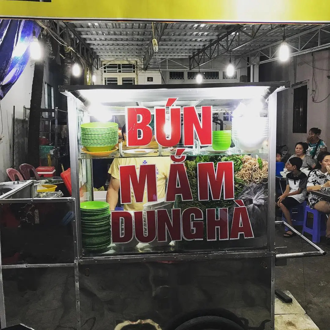 B&uacute;n Mắm Dung H&agrave; - Qu&aacute;n Ngon B&igrave;nh Dị Ở Ph&uacute; Quốc 3