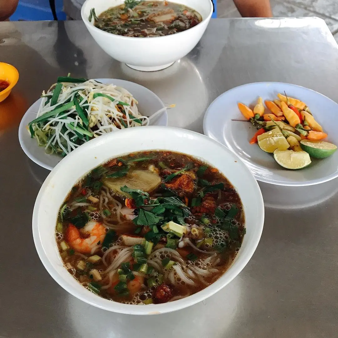 B&uacute;n Mắm Dung H&agrave; - Qu&aacute;n Ngon B&igrave;nh Dị Ở Ph&uacute; Quốc 5