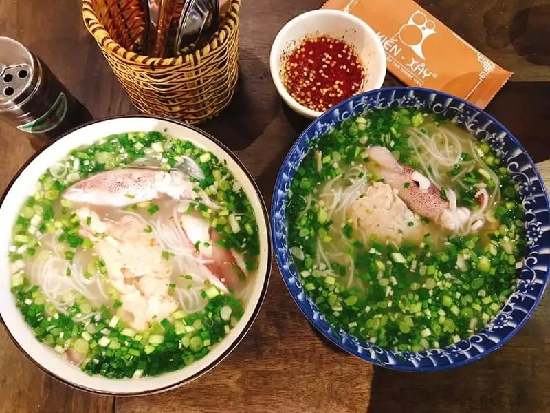 B&uacute;n Quậy Kiến X&acirc;y Ph&uacute; Quốc: Khởi nguồn của m&oacute;n ăn đậm vị biển cả 5