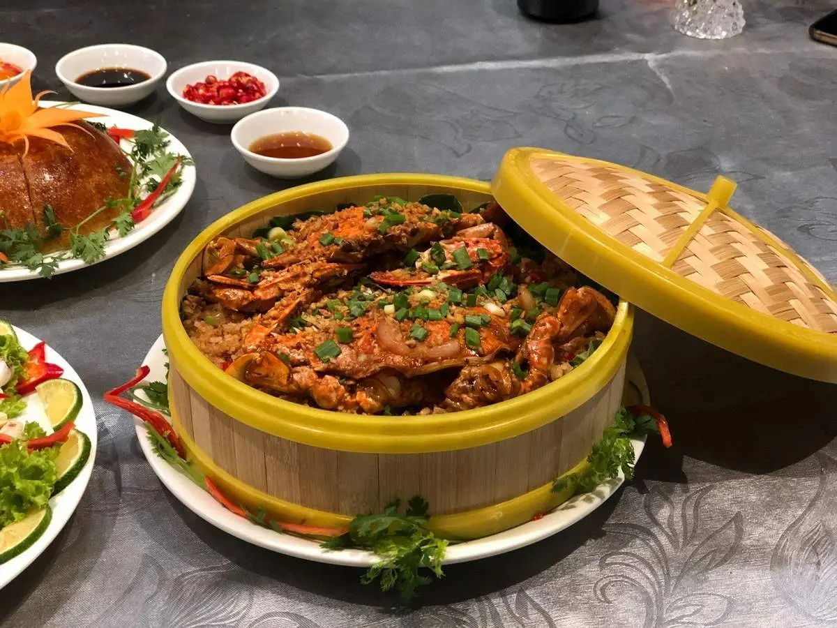 Hạnh Nhung Luxury Restaurant - Chuỗi nh&agrave; h&agrave;ng c&oacute; thiết kế đẹp v&agrave; rộng nhất Ph&uacute; Quốc 24