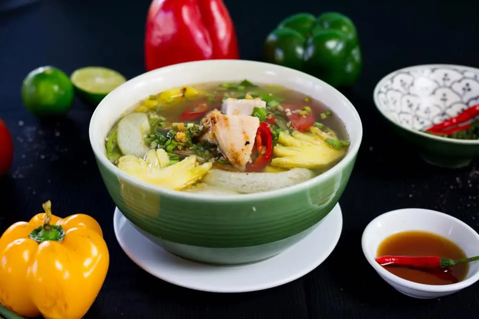 Nh&agrave; H&agrave;ng Xin Ch&agrave;o Ph&uacute; Quốc - Trải Nghiệm Bữa Ăn B&ecirc;n Khoảnh Khắc Ho&agrave;ng H&ocirc;n L&atilde;ng Mạn 23