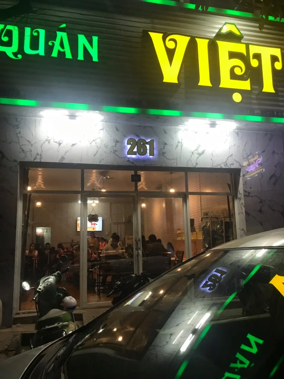 Qu&aacute;n Việt Ph&uacute; Quốc - Dấu ấn ẩm thực từ đặc sản gỏi c&aacute; tr&iacute;ch 2