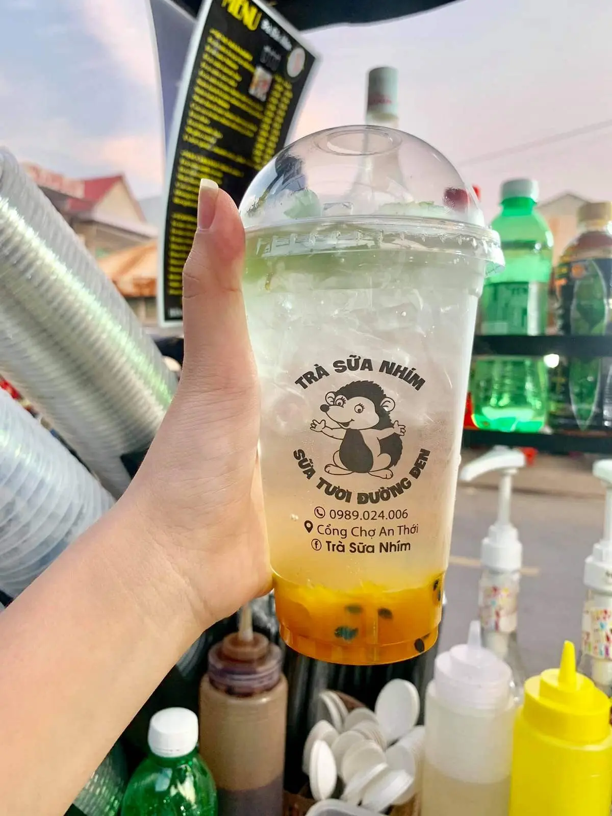 Trà sữa Nhím - Quán ăn vặt Phú Quốc được giới trẻ yêu thích 10