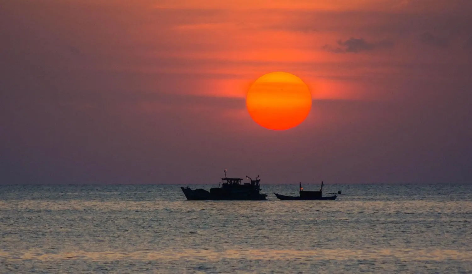 Check-in hoàng hôn Phú Quốc đẹp lịm tim như cô nàng xinh đẹp Nguyễn Thị Thuyền 2