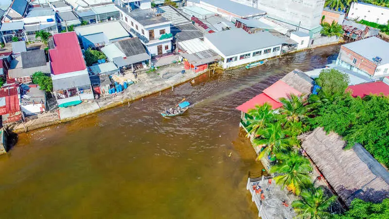 Làng chài Hàm Ninh, địa danh với vẻ đẹp yên bình đậm chất biển khơi 3