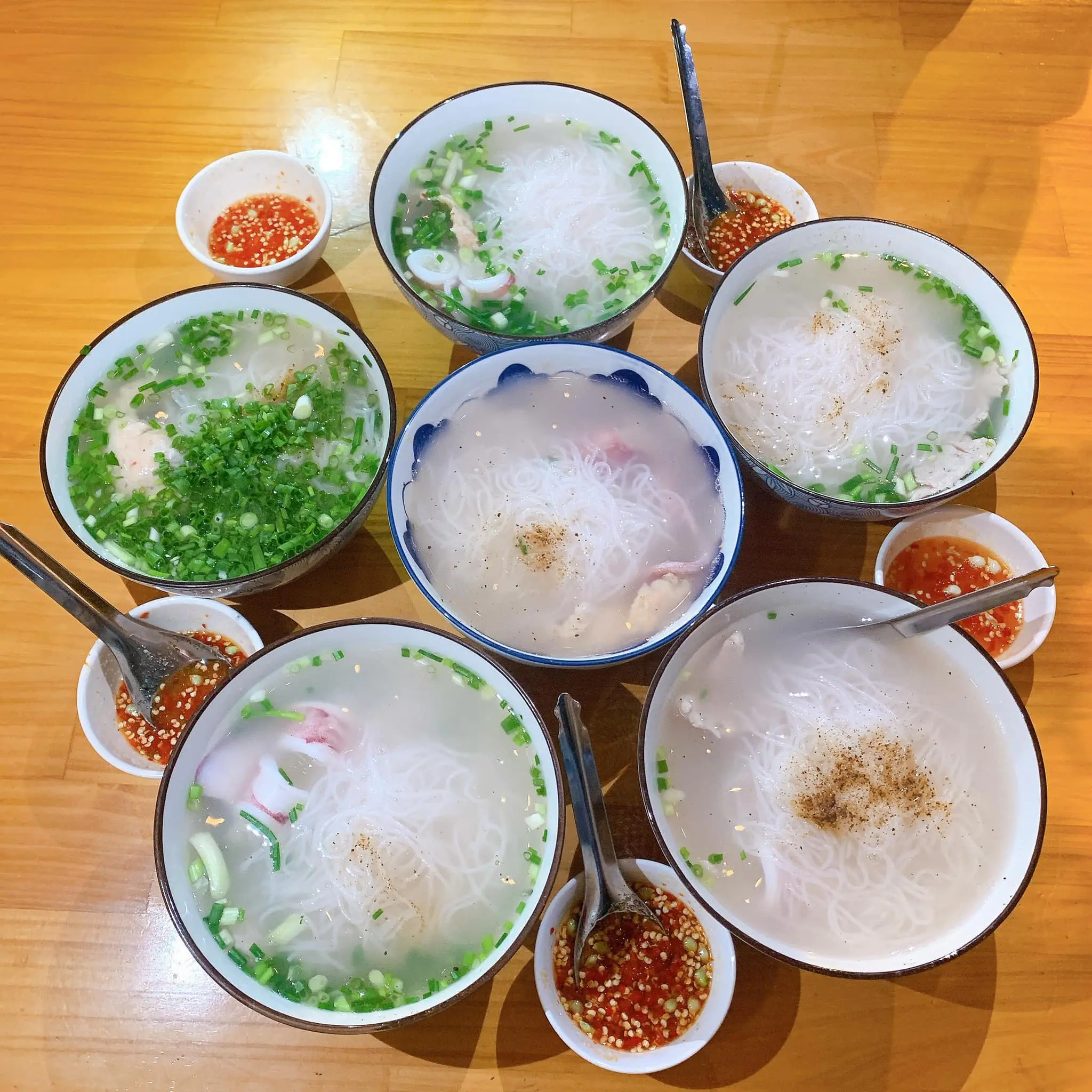 Sốt xình xịch bộ ảnh check in Phú Quốc mang tên TA CỨ ĐI CÙNG NHAU 19