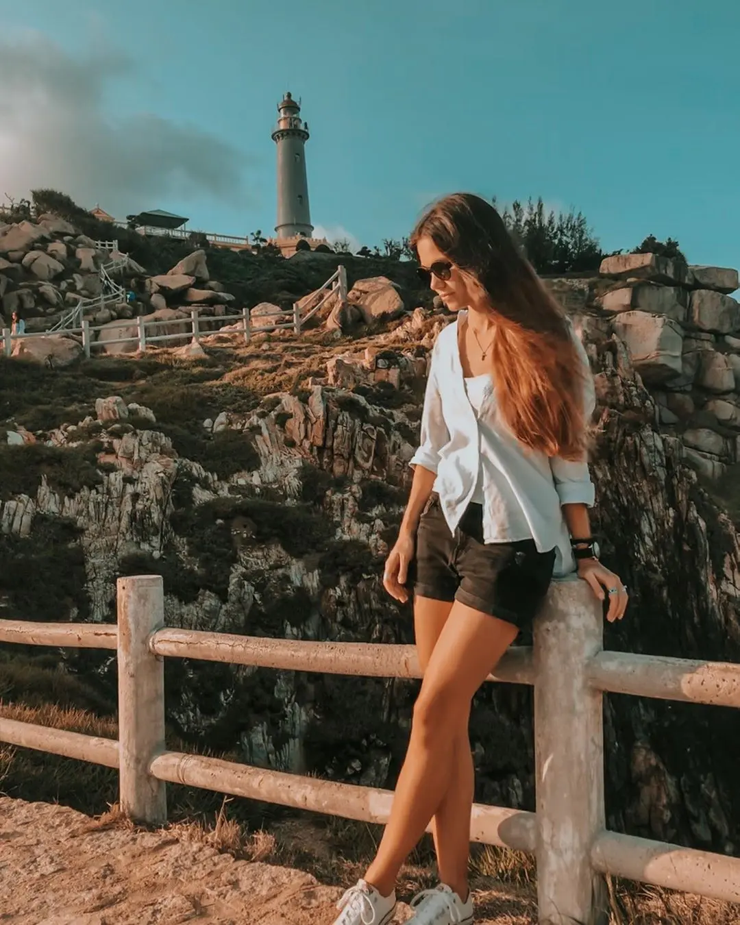 Hải Đăng G&agrave;nh Đ&egrave;n: Bức tranh hoang sơ, ph&oacute;ng kho&aacute;ng giữa biển trời Ph&uacute; Y&ecirc;n 7