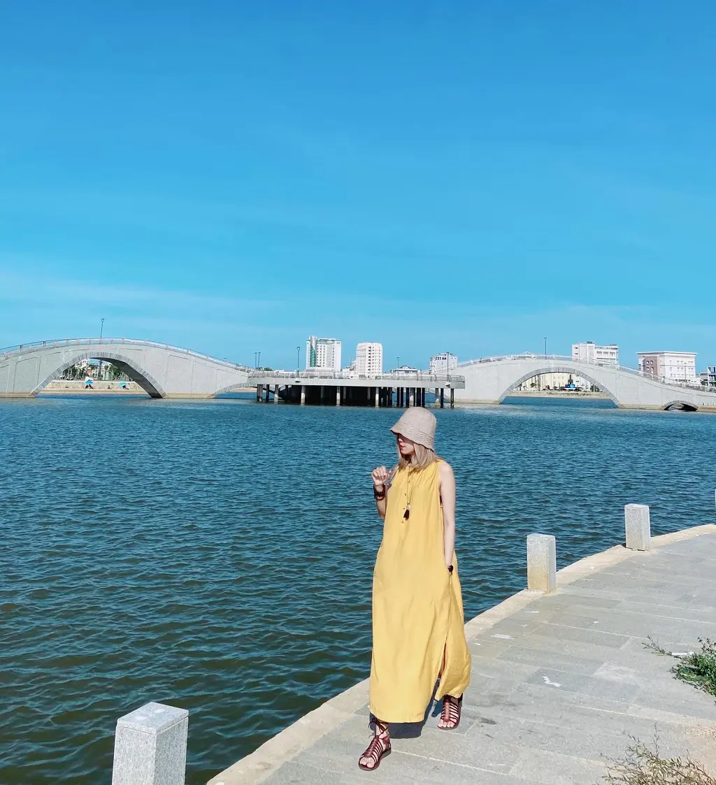 Hồ Điều Ho&agrave; Hồ Sơn - Vẻ đẹp nh&acirc;n tạo khiến bao người phải say đắm 12