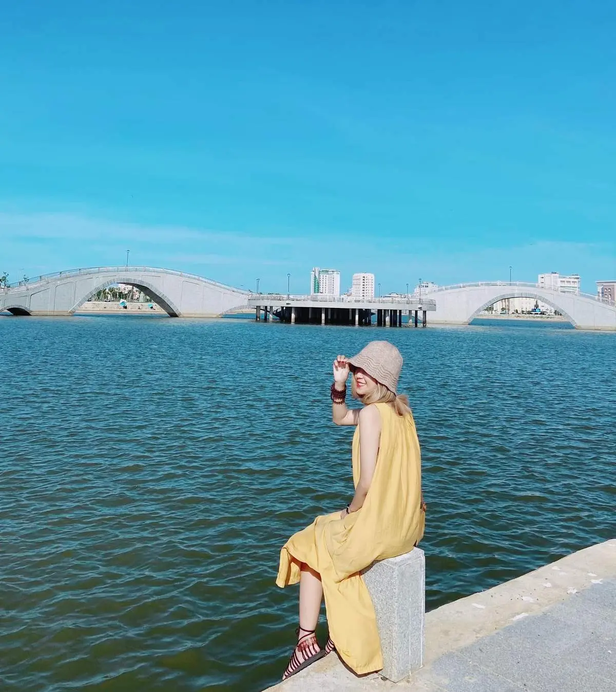 Hồ Điều Ho&agrave; Hồ Sơn - Vẻ đẹp nh&acirc;n tạo khiến bao người phải say đắm 13