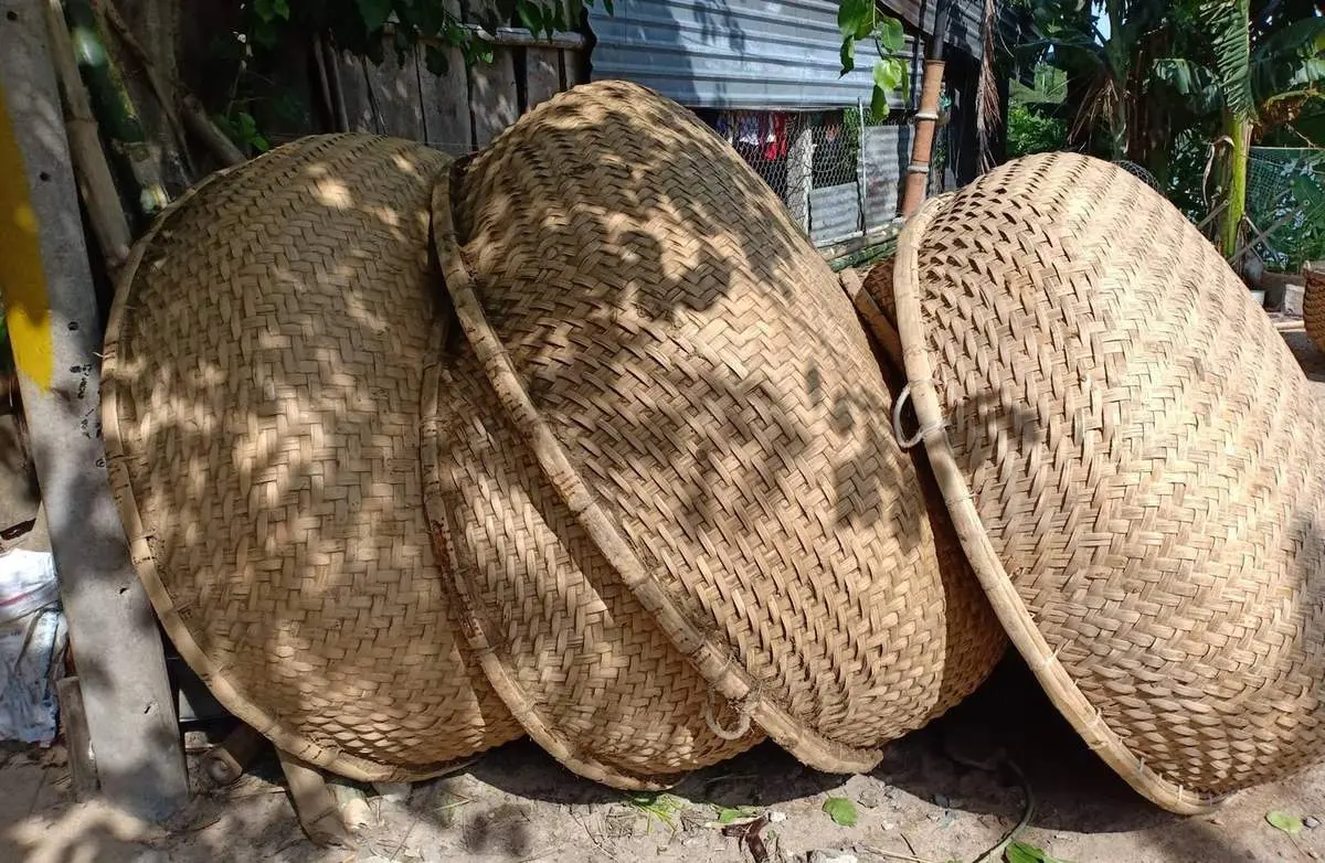 Kh&aacute;m ph&aacute; nghề đan th&uacute;ng chai Ph&uacute; Mỹ - L&agrave;ng nghề truyền thống từng bước vươn m&igrave;nh ra biển lớn 11
