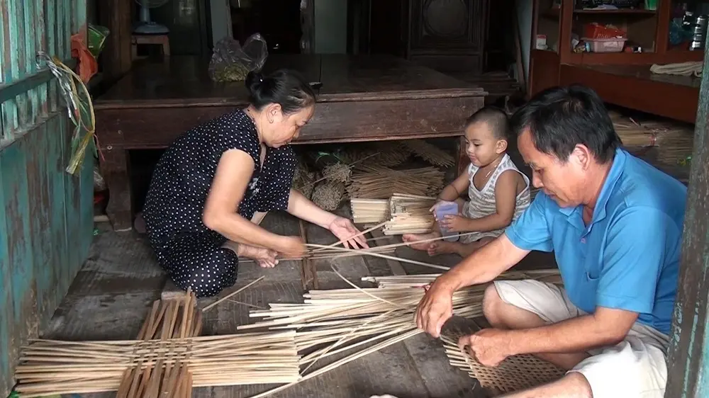 L&agrave;ng nghề Đan đ&aacute;t Vinh Ba - N&eacute;t đẹp truyền thống đặc trưng của Ph&uacute; Y&ecirc;n 3