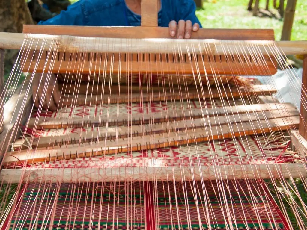 L&agrave;ng nghề thủ c&ocirc;ng mỹ nghệ Ph&uacute; Y&ecirc;n - Kh&aacute;m ph&aacute; n&eacute;t đẹp được g&igrave;n giữ từ ng&agrave;n đời 5