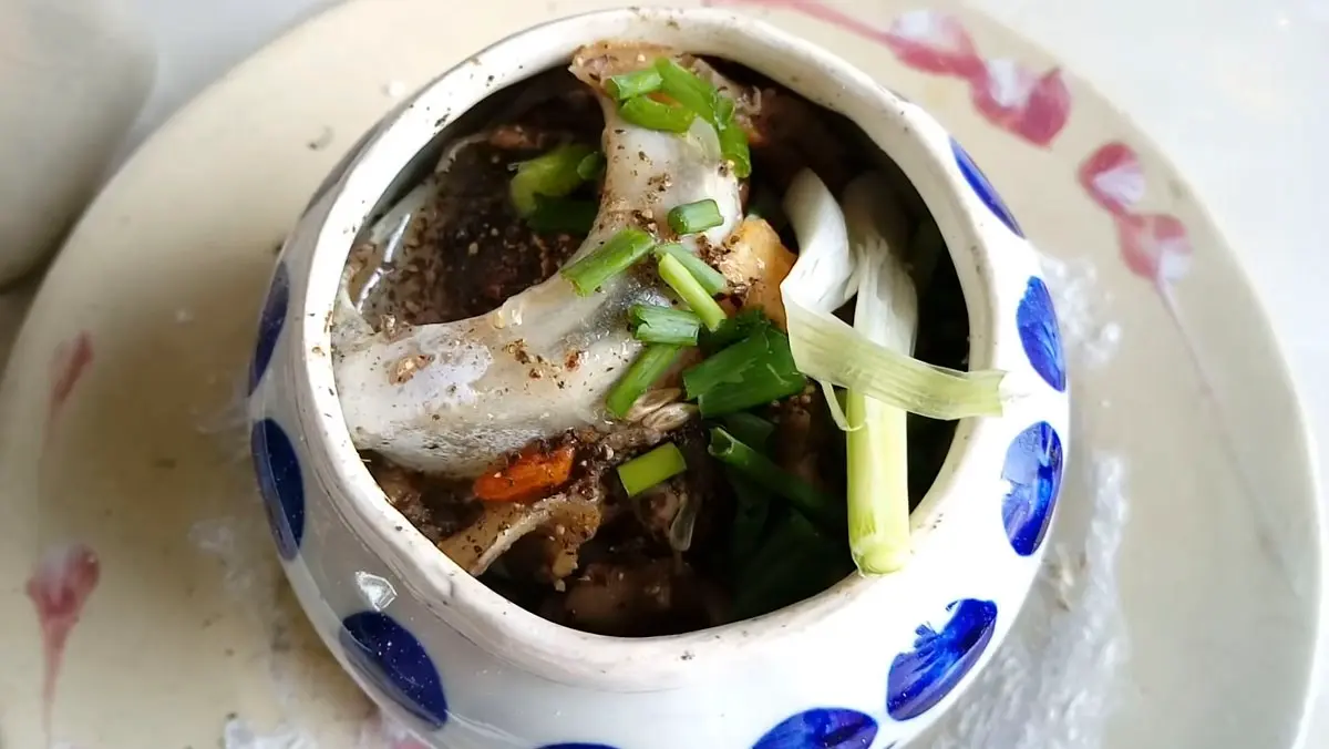 Mắt c&aacute; bốc lửa (đ&egrave;n pha đại dương) ở Ph&uacute; Y&ecirc;n, bạn đ&atilde; thử chưa? 2