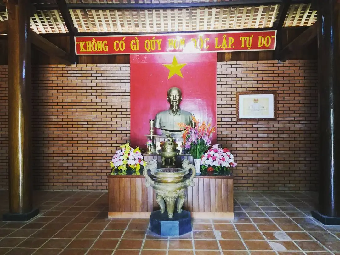 Nh&agrave; thờ B&aacute;c Hồ Ph&uacute; Y&ecirc;n - Địa điểm tưởng nhớ vị cha gi&agrave; d&acirc;n tộc đặc biệt xứ Nẫu 5