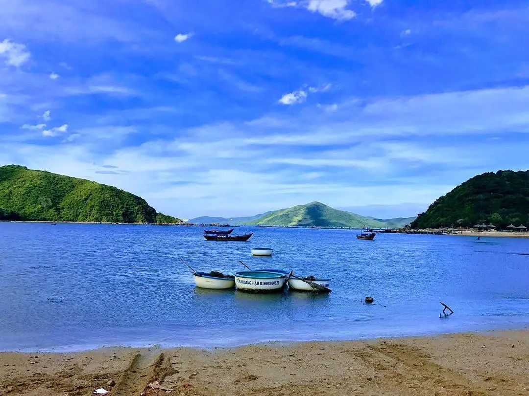 Trải nghiệm con đường biển thơ mộng cùng bức tranh thiên nhiên hoang sơ tại Nhất Tự Sơn Phú Yên 5