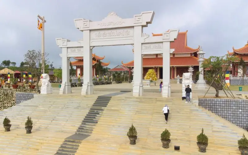Văn h&oacute;a t&acirc;m linh tại Thiền Viện Tr&uacute;c L&acirc;m Ph&uacute; Y&ecirc;n 2