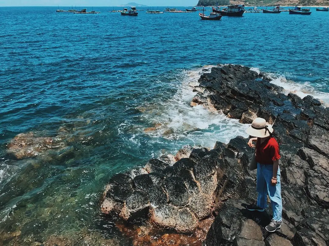 Về xứ Nẫu chi&ecirc;m ngưỡng tuyệt t&aacute;c G&agrave;nh Đ&aacute; Đĩa Ph&uacute; Y&ecirc;n đẹp như mơ ngay th&ocirc;i n&agrave;o 13