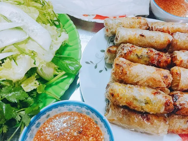 Chả Dông - Đặc sản độc lạ của vùng đất Phú Yên đầy nắng và gió