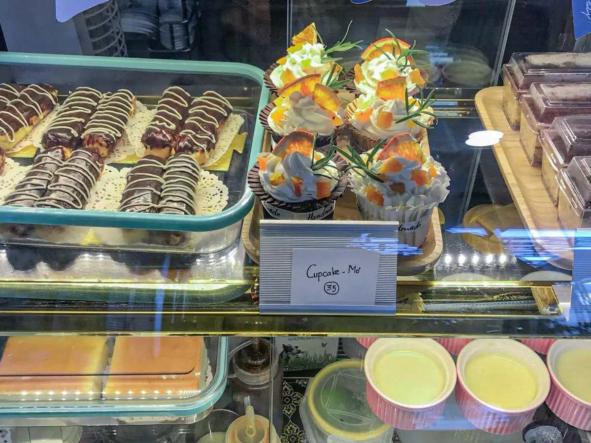 Alice Tea Room - Nơi du kh&aacute;ch lạc v&agrave;o xứ sở thần ti&ecirc;n ở Ph&uacute; Y&ecirc;n 14