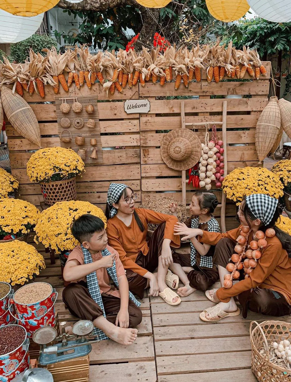 Alice Tea Room - Nơi du kh&aacute;ch lạc v&agrave;o xứ sở thần ti&ecirc;n ở Ph&uacute; Y&ecirc;n 9
