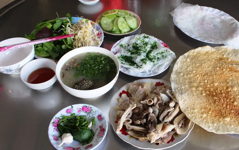 B&aacute;nh hỏi l&ograve;ng heo Ph&uacute; Y&ecirc;n - M&oacute;n ngon kh&ocirc;ng thể bỏ qua 5