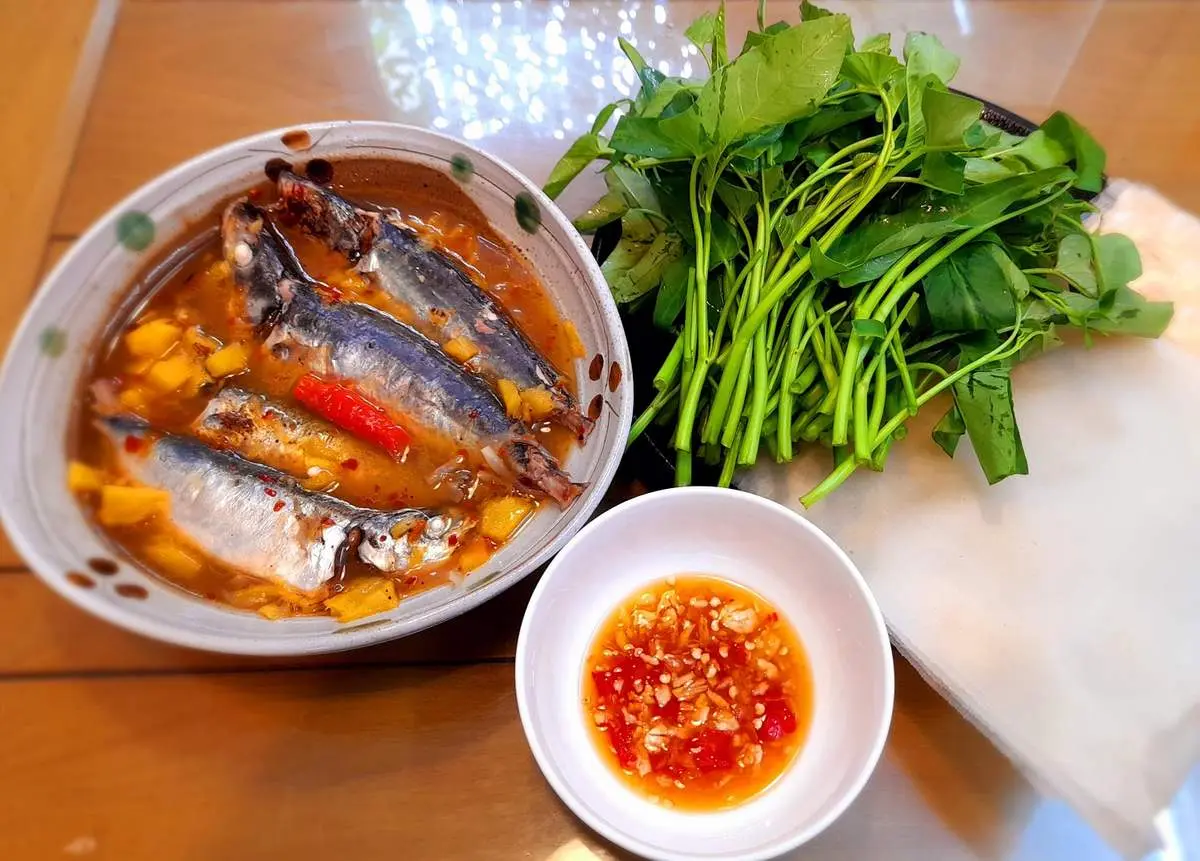 C&aacute; nục hấp cuốn b&aacute;nh tr&aacute;ng - D&acirc;n d&atilde; nhưng đậm đ&agrave; hương vị v&ugrave;ng biển kh&oacute; qu&ecirc;n 2