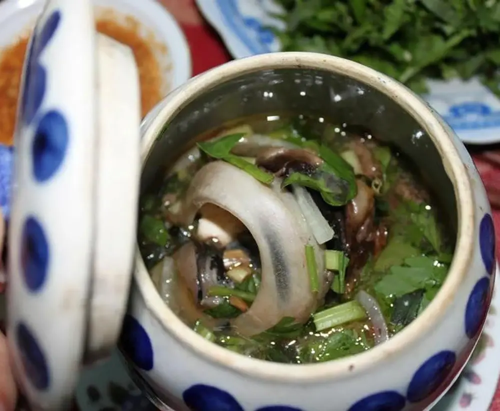Lang Chai Restaurant - Ivory Hotel Ph&uacute; Y&ecirc;n hoang sơ v&agrave; h&ugrave;ng vĩ 8