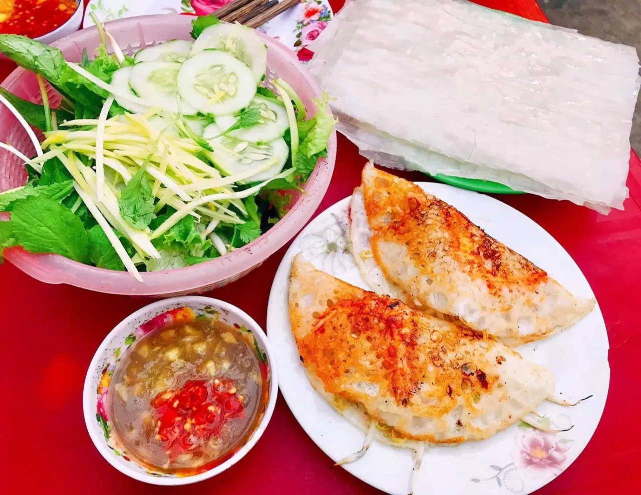 Lấp đầy chiếc bụng đ&oacute;i bằng những m&oacute;n ăn vặt Ph&uacute; Y&ecirc;n vừa ngon vừa rẻ 3