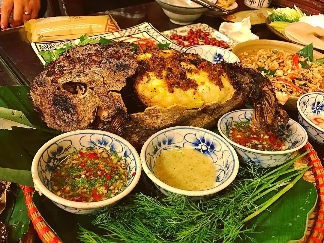 Ng&acirc;y ngất với G&agrave; nước mặn Ph&uacute; Y&ecirc;n thơm ngon độc nhất v&ocirc; nhị 4