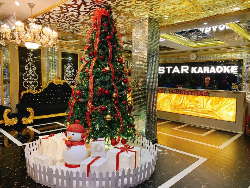 Nh&agrave; h&agrave;ng S&acirc;n Thượng Star T&uacute;t Ph&uacute; Y&ecirc;n &ndash; Thoải m&aacute;i tiệc tối với kh&ocirc;ng gian mở 13
