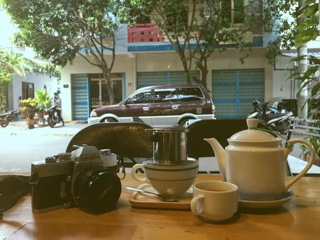 T&igrave;m lại ch&uacute;t ho&agrave;i niệm xưa cũ tại Wait Vintage Caf&eacute; Ph&uacute; Y&ecirc;n 4
