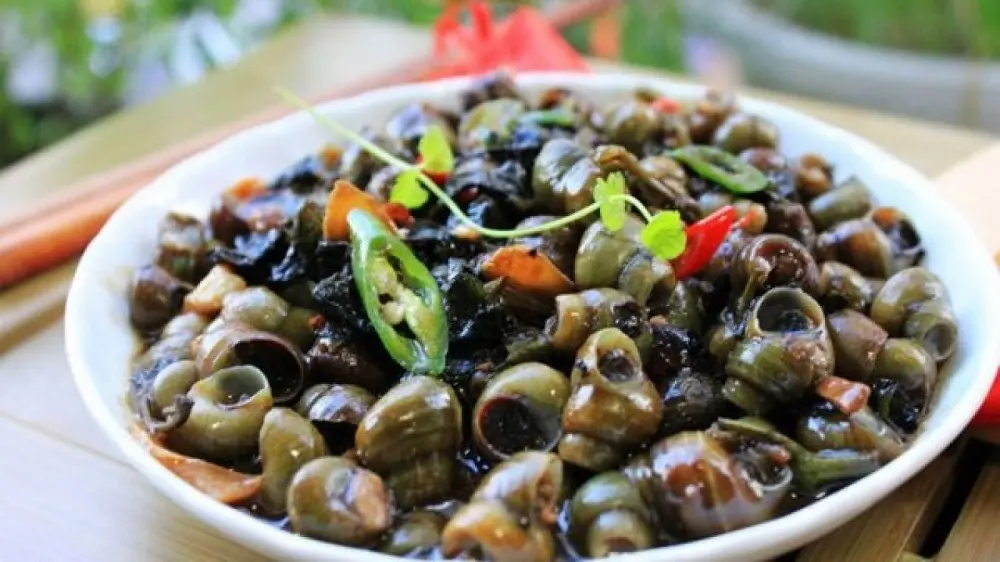 Top qu&aacute;n ăn vặt ở Ph&uacute; Y&ecirc;n m&agrave; bạn nhất định phải thử qua một lần 7