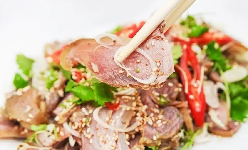 Dê núi Chóp Chài - Đặc sản thịt dê của Phú Yên